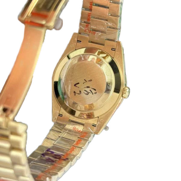 Day-Date 40mm Green Roman Yellow Gold 228238