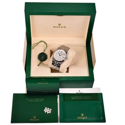 Land-Dweller 40 mm  Oystersteel White Gold M127334-0001