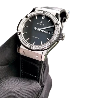 Classic Fusion Titanium Diamonds 42mm 542.NX.1171.LR.1104