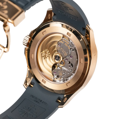 Aquanaut Luce 40mm 5261R-001 Annual Calendar Moon Phases Rose Gold Blue-Gray Dial