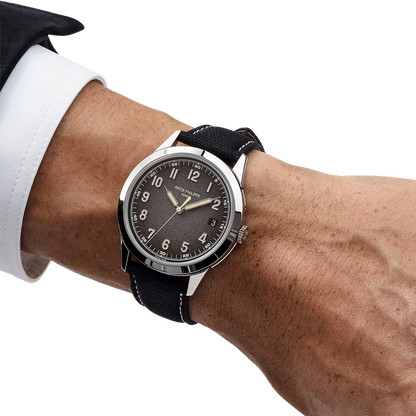 Calatrava 40mm 5226G-001 White Gold Charcoal Dial Date