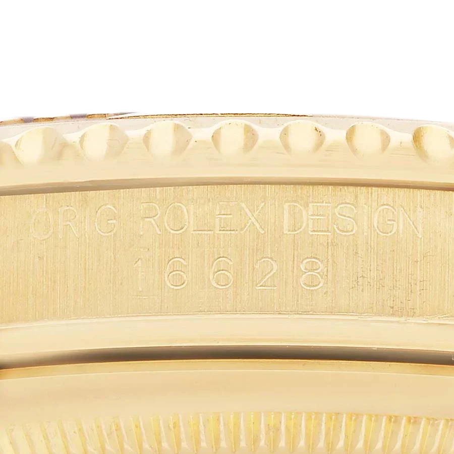 Yachtmaster 40mm Yellow Gold White Dial Mens Watch 16628